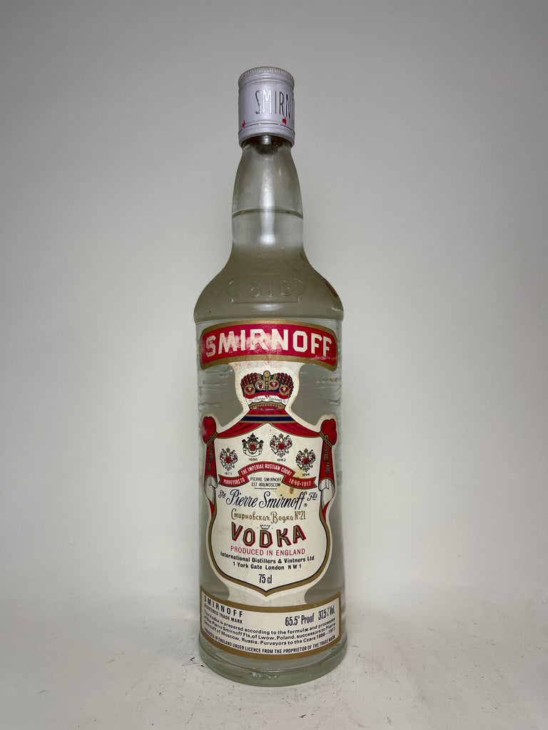 Smirnoff Red 1970s (37.5%, Label – - Old Company Vodka Spirits 75cl)