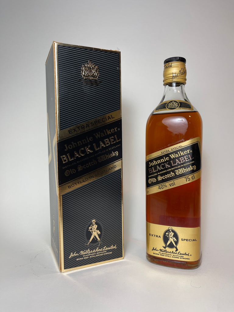 Johnnie – (40%, - Blended Old Scotch 12YO 1980s Whisky Spirits Company Black Label Walker 75