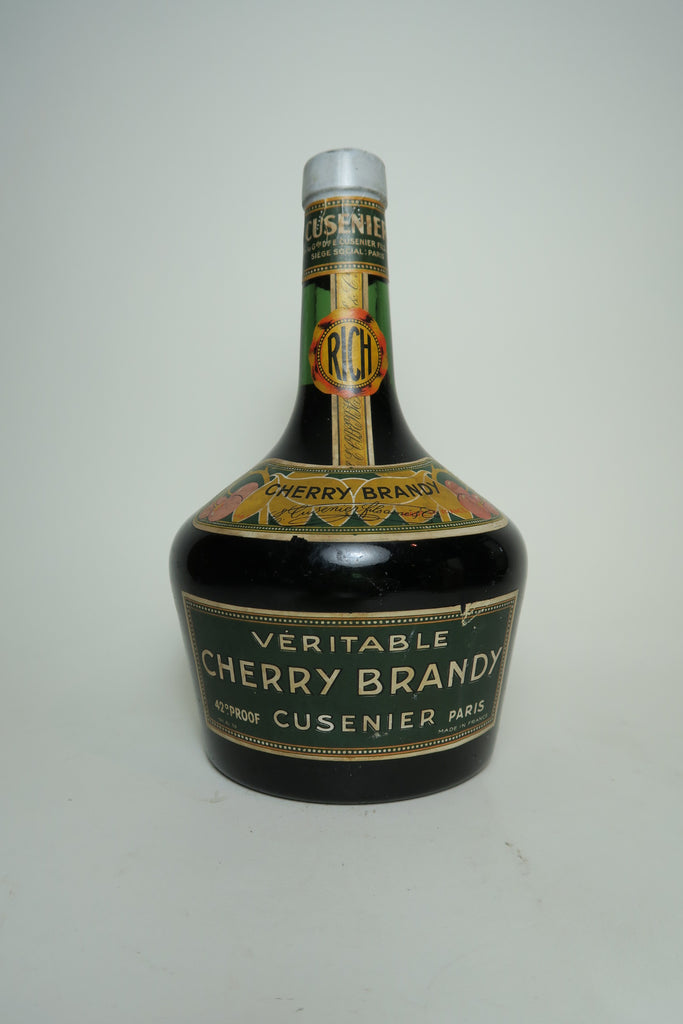 Cusenier Cherry Brandy late Company - Spirits 1940s Old (24%, – 75cl)
